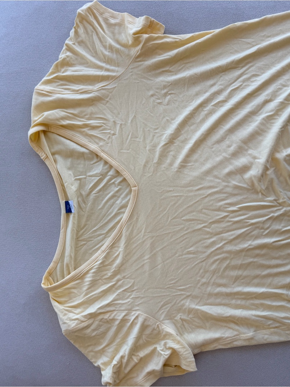Old Navy Pale Yellow Scoop Neck Short Sleeve Tee